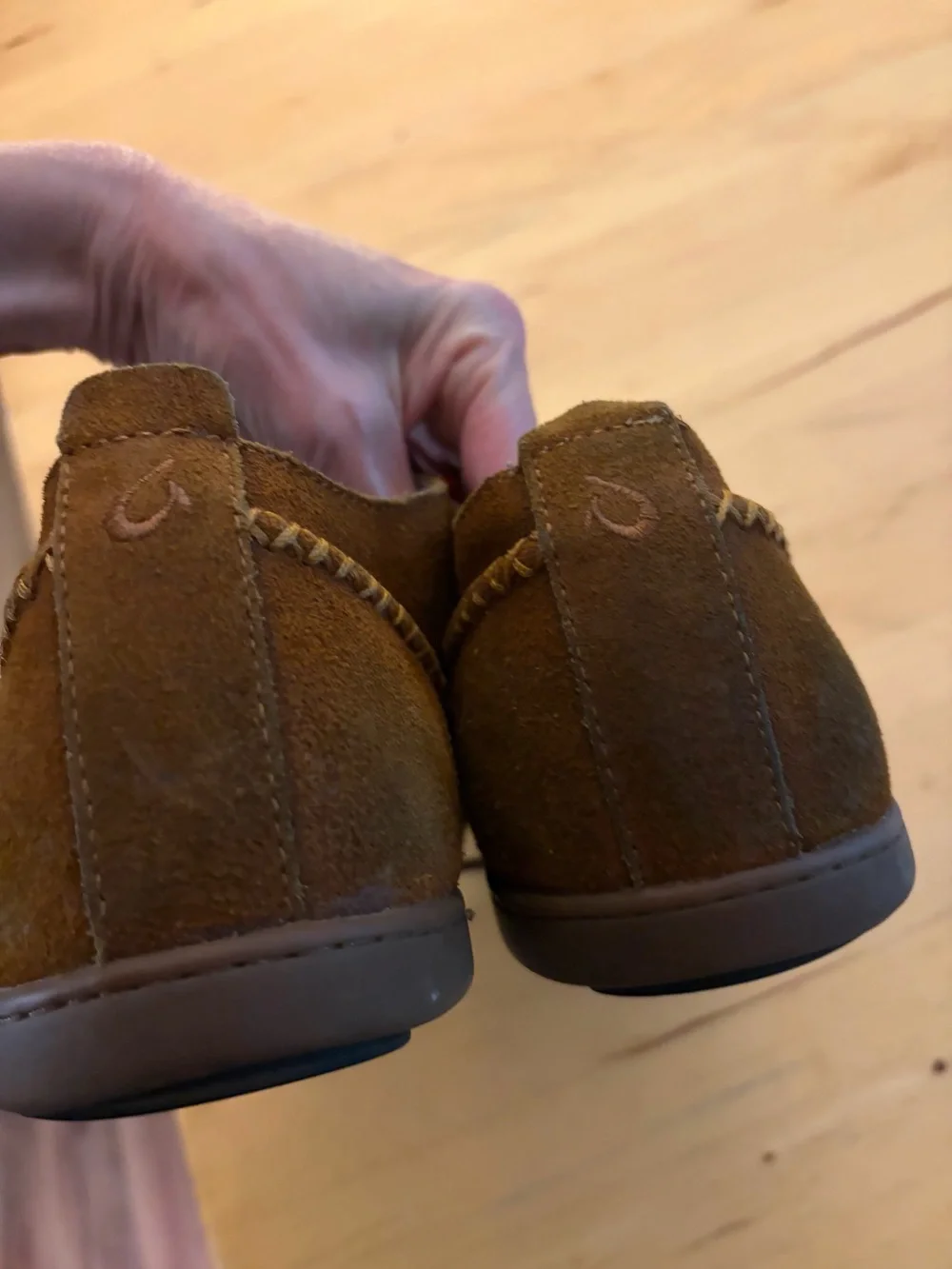 OluKai Men's Suede Chukka Boots in Tan/Brown